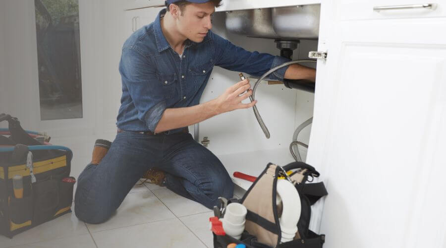 Local tankless water heater installation in Golden, MS